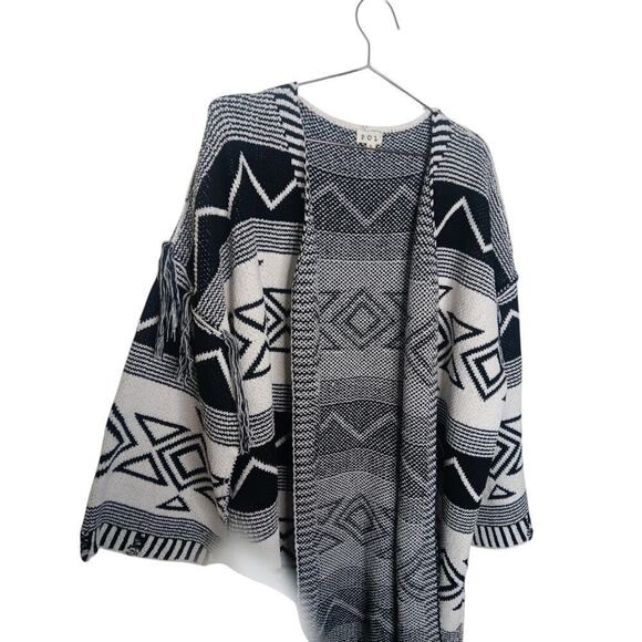 New without tags Pol Aztec Print Fringe Oversized Open Front Long Cardigan SZ S - Picture 7 of 11
